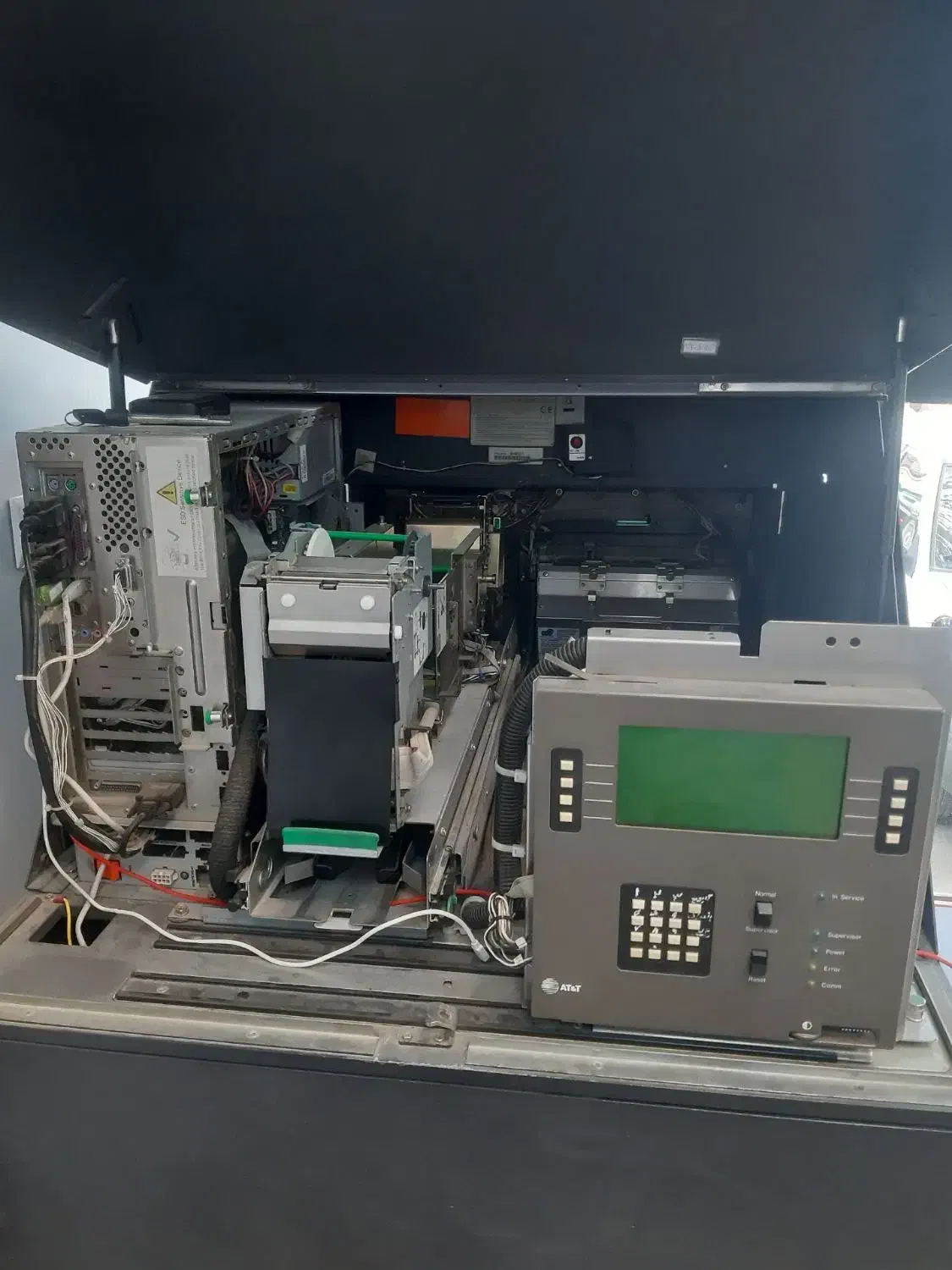 دستگاه   5886ATM    مدل 0101|فروشگاه و مغازه|چهارباغ, |دیوار