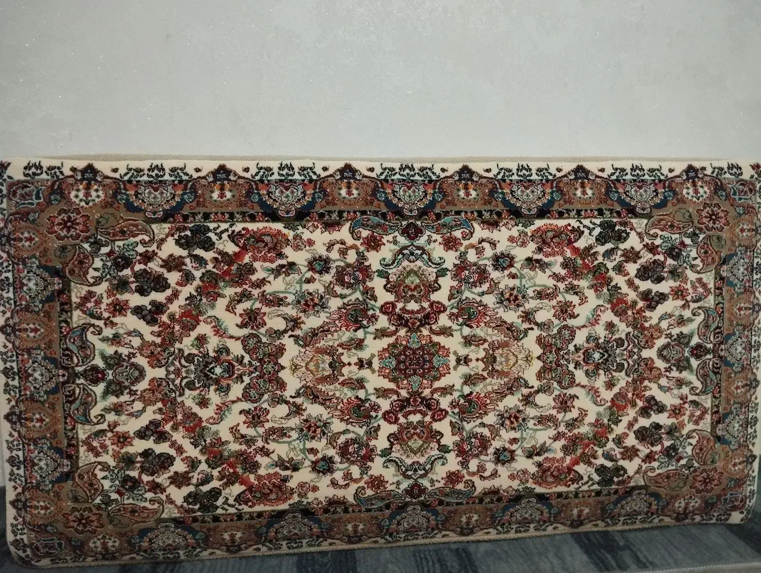 پشتی|پشتی|کرمانشاه, |دیوار