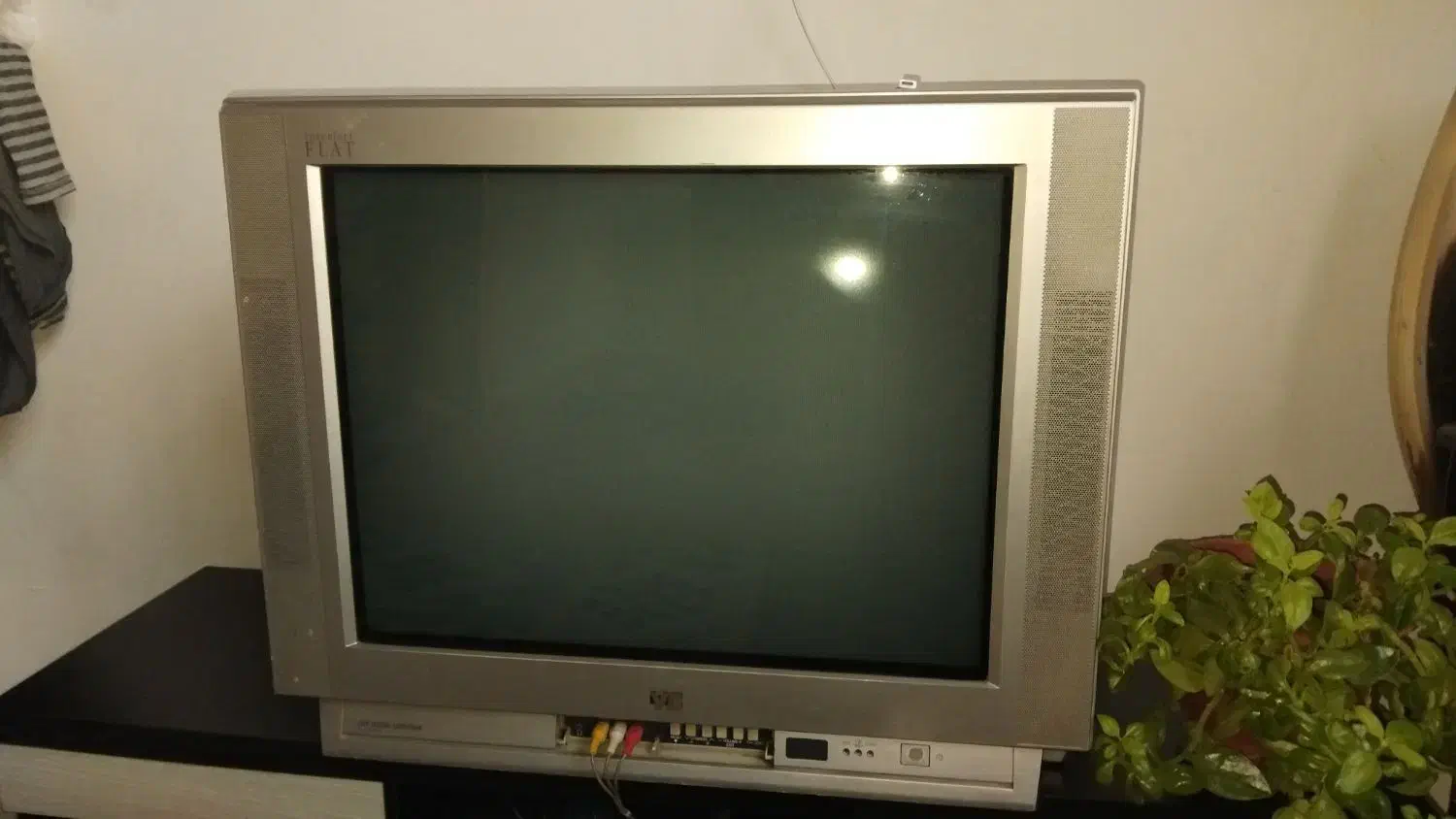 تلوزیون|تلویزیون و پروژکتور|کرج, پیشاهنگی|دیوار