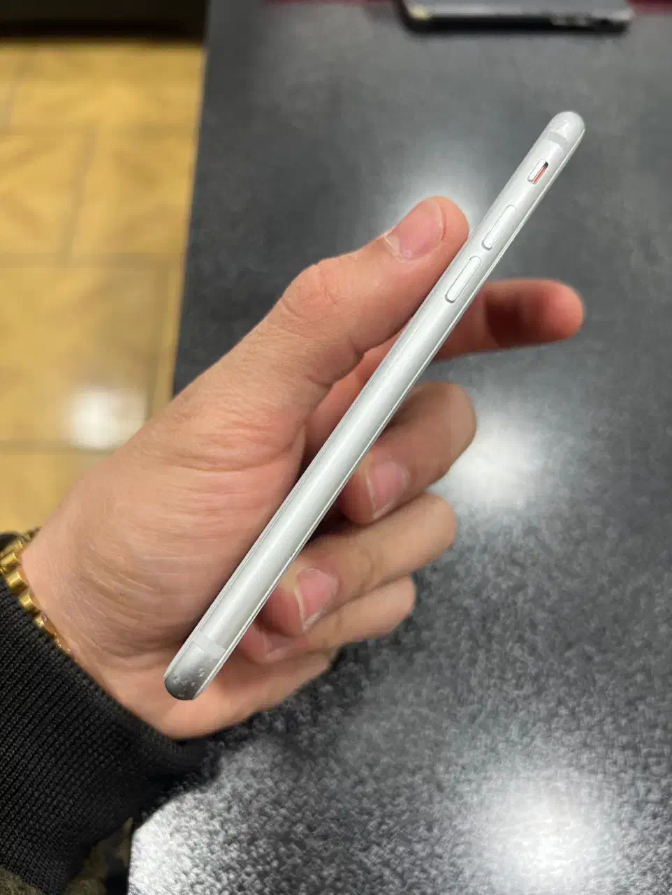 آیفون ۸ نباشد ۲۵۶ گیگ|موبایل|شهریار, شهریار|دیوار