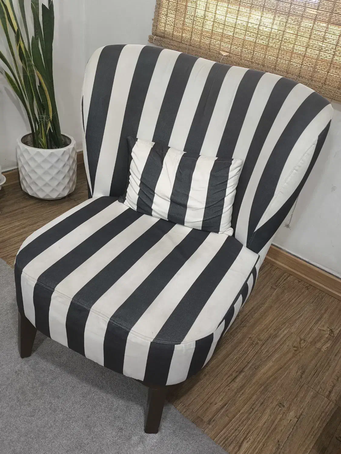 مبل|مبلمان خانگی و میز عسلی|دوگنبدان, |دیوار