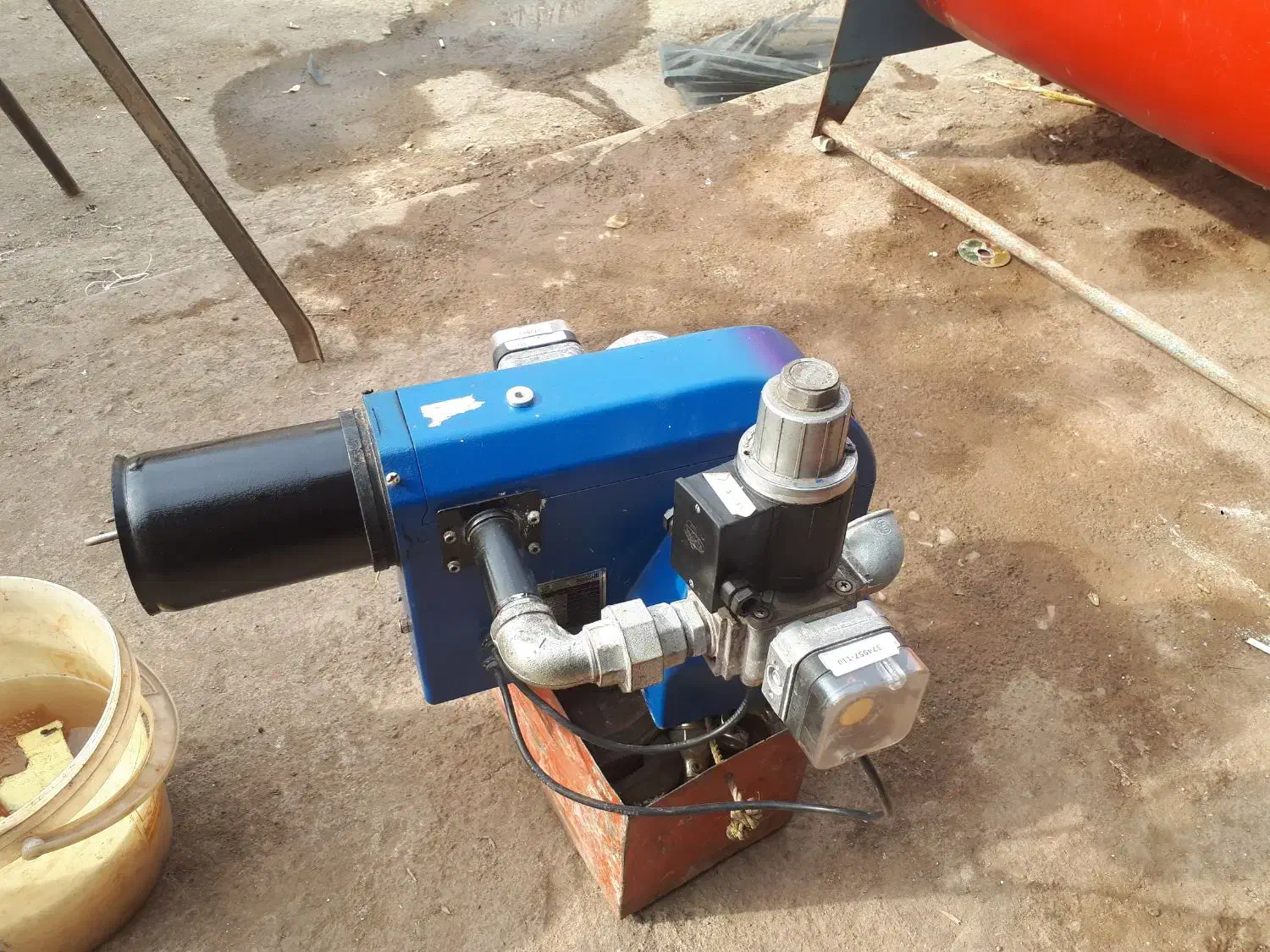 مشعل گازی ایران رادیاتور ۳تا۵ نو|آبگرمکن، پکیج، شوفاژ|کرج, شهرک سهرابیه|دیوار