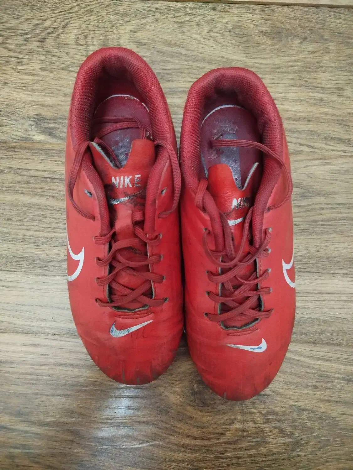 کفش ورزشی|کیف، کفش، کمربند|اردبیل, |دیوار