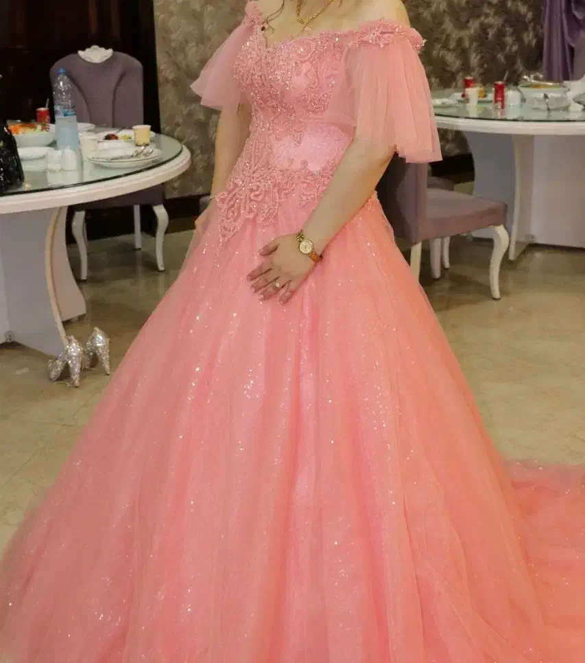 لباس مجلسی نامزدی|لباس|رشت, گلسار|دیوار