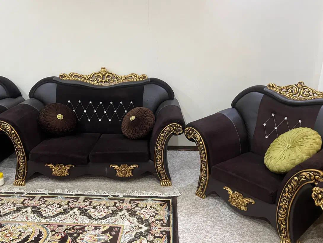 مبلمان هفت نفره سالم مخمل نو|مبلمان خانگی و میز عسلی|اهواز, ۳۰ متری|دیوار