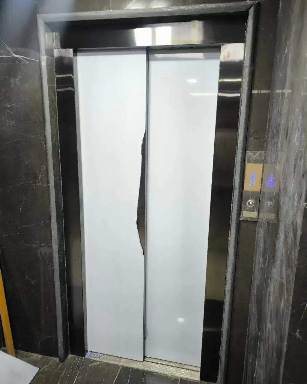 ۳ خواب ۱۶۸متری طبقه اول در استقامت۱|فروش آپارتمان|رشت, استقامت ۱|دیوار