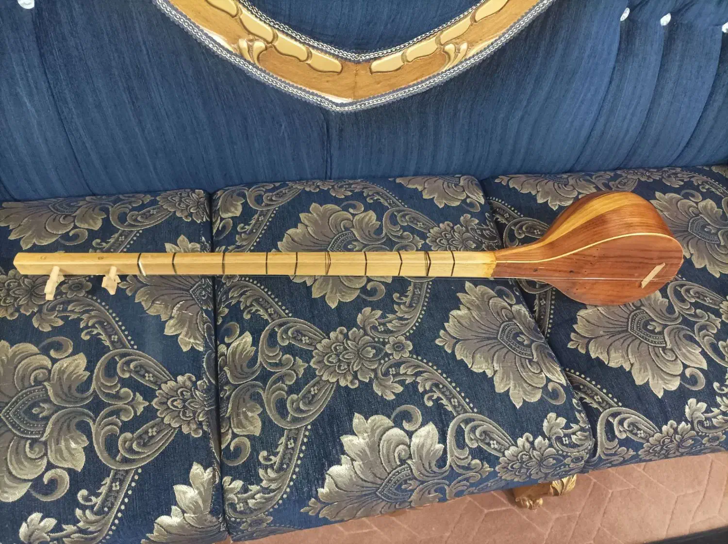 ساز سه تار|سازهای سنتی|نظرآباد, رسالت|دیوار