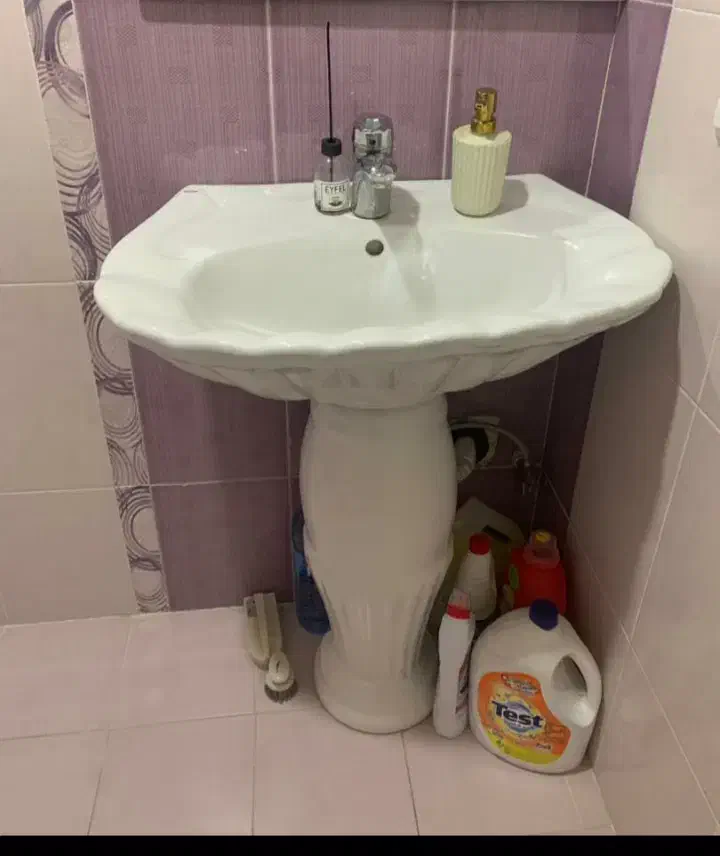 روشویی در حد نو سالم  بدون حتی یک خط خش|لوازم سرویس بهداشتی|تهران, سازمان برنامه شمالی|دیوار