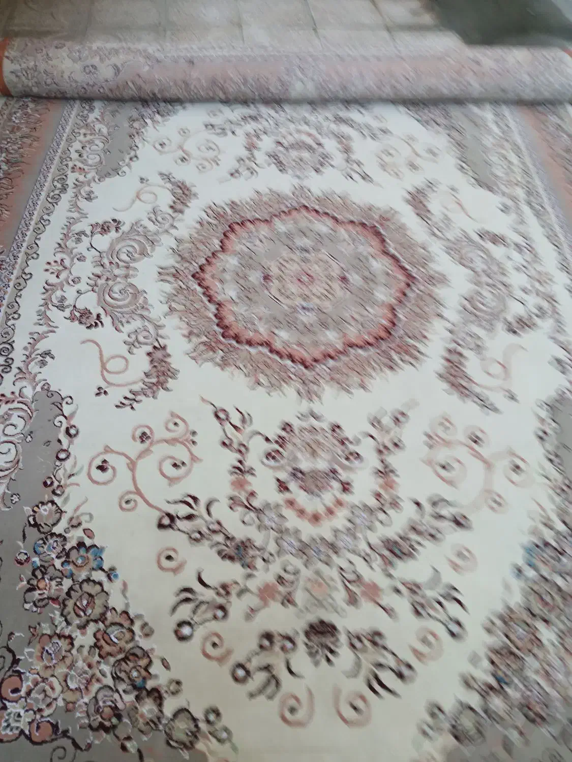 فرش ماشینی|فرش|تبریز, |دیوار