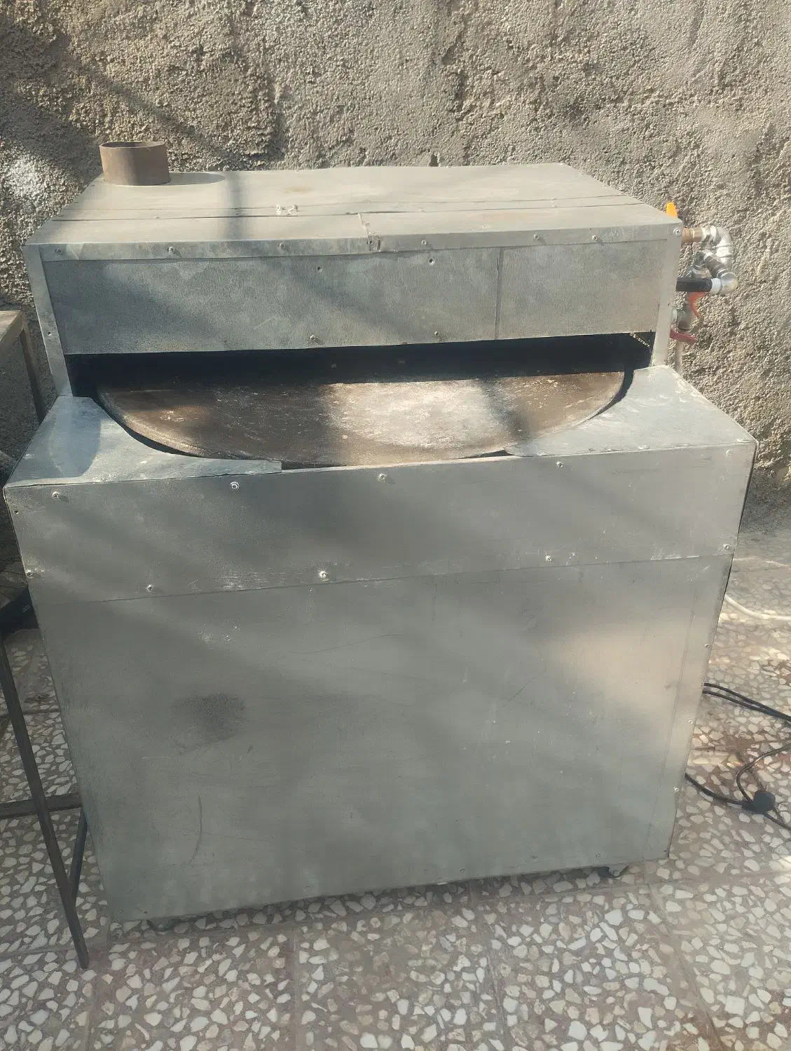 تنور و خمیر کن|کافی‌شاپ و رستوران|قنوات, |دیوار