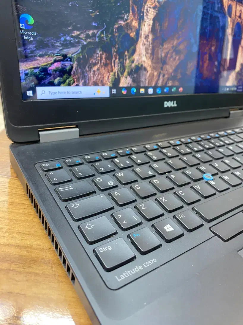 لپ تاپ Dell i5 حسابداری سیم کارت فعال|رایانه همراه|خمینی‌شهر, |دیوار