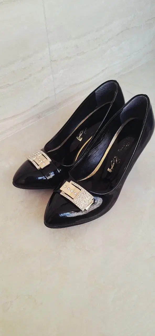 کفش پاشنه بلند|کیف، کفش، کمربند|جوانرود, |دیوار