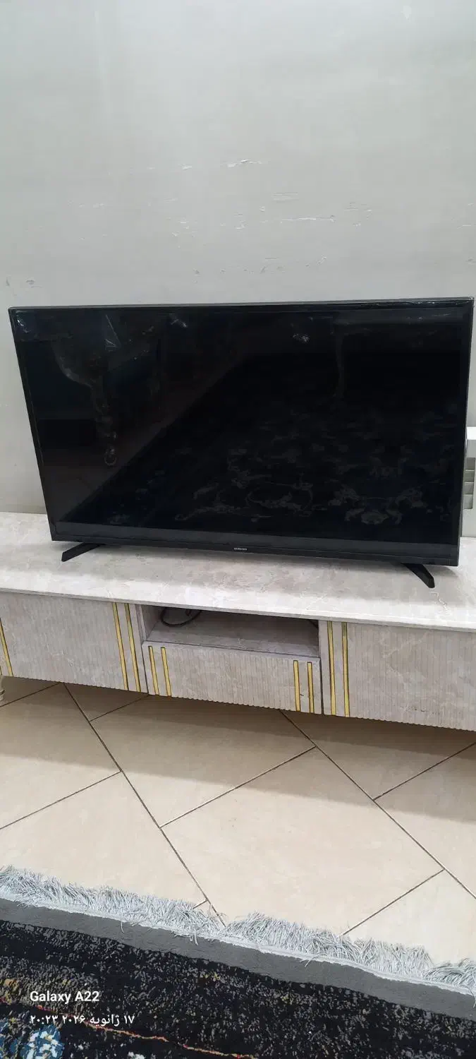 تلوزیون سامسونگ ۴۲ اینچ|تلویزیون و پروژکتور|تهران, دولاب|دیوار