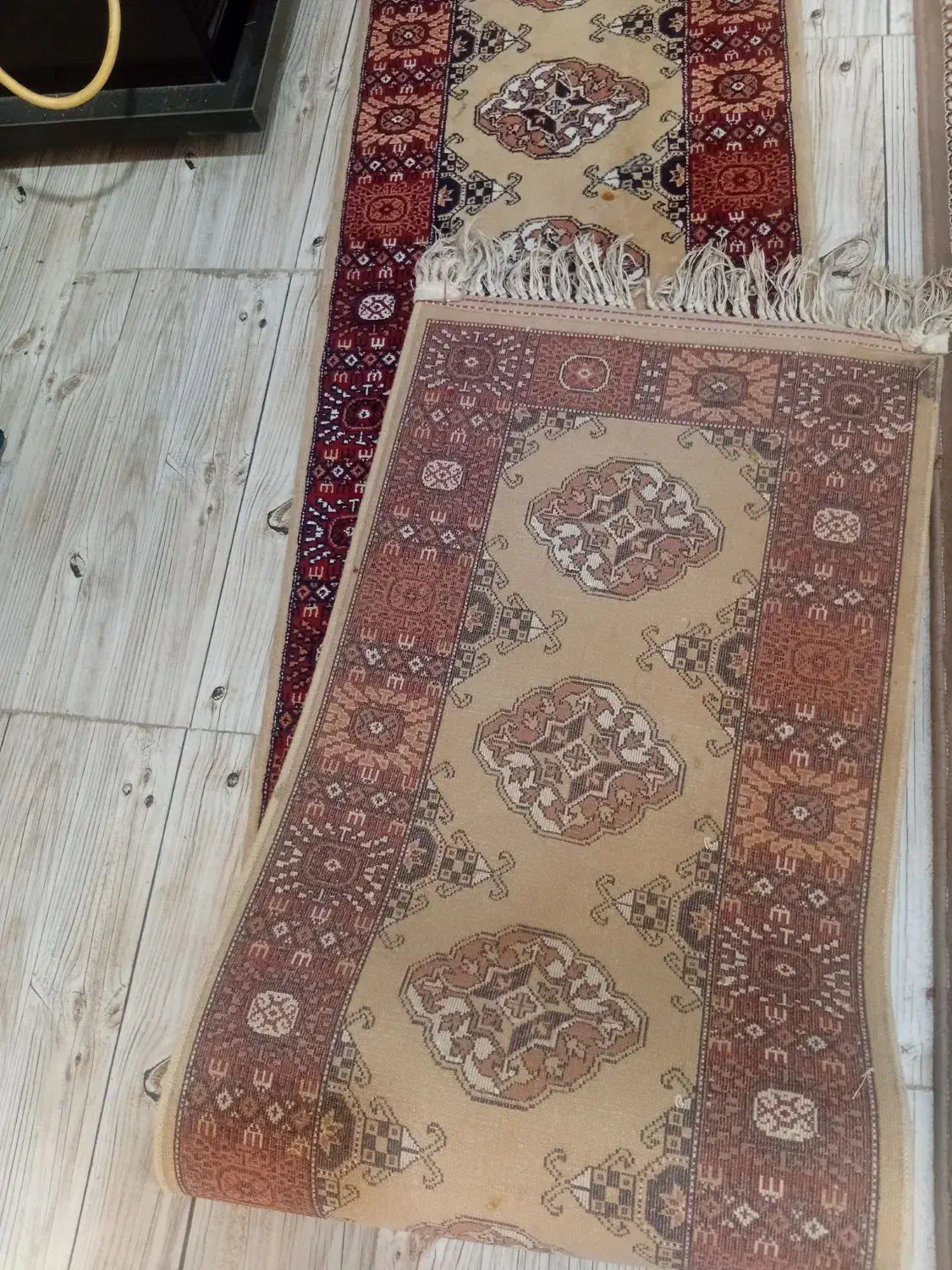 فرش کناره یاراه رو3متردرپنجاه سانت|فرش|گرگان, |دیوار