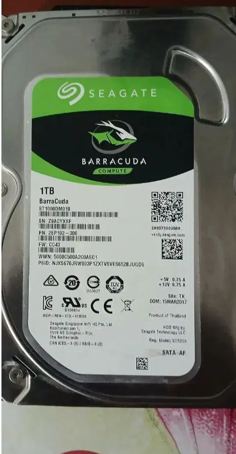 دستگاه دی وی ار 8 کانال با هارد یک ترا|دوربین مداربسته|مشهد, شهرک ابوذر|دیوار