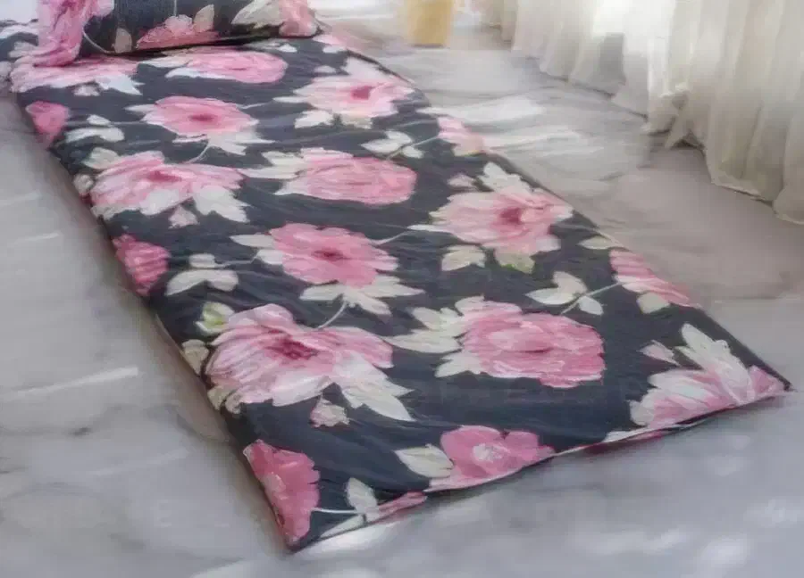 تشک لحافی|تشک تختخواب|برخوار, |دیوار