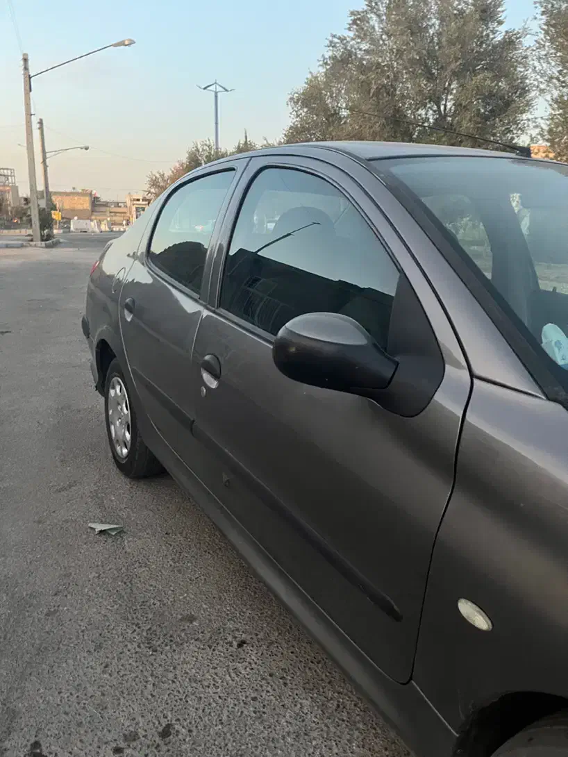 ۲۰۶ تیوفایو مدل ۹۴|خودرو سواری و وانت|یزد, |دیوار