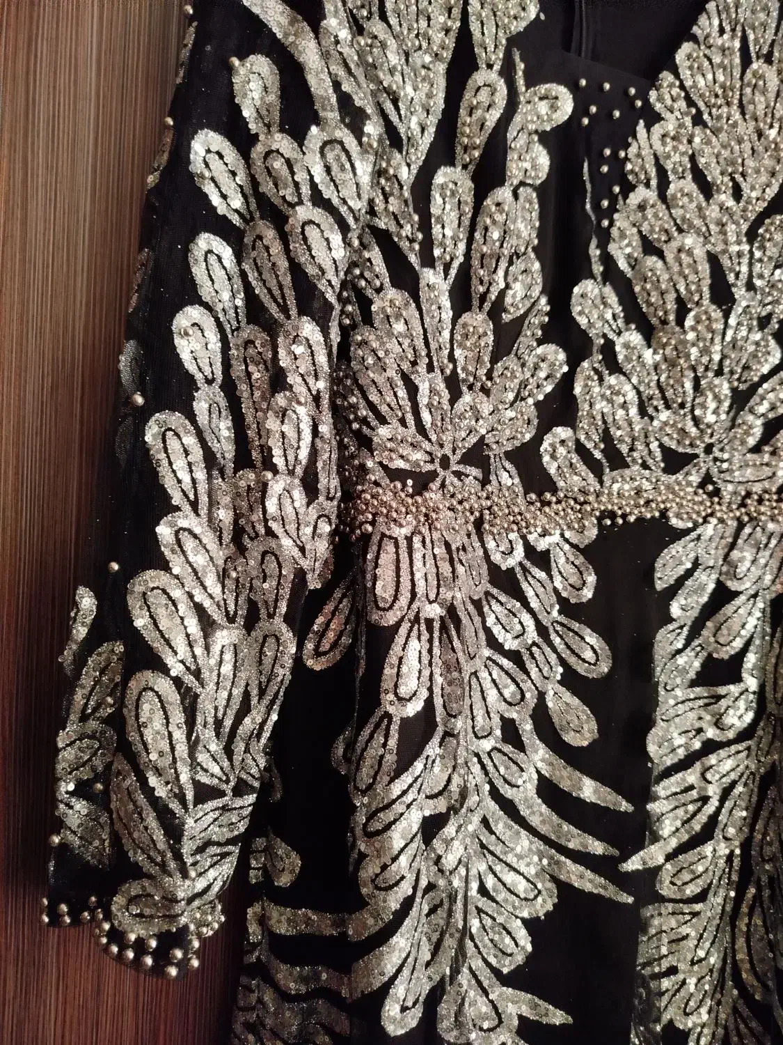 لباس مجلسی|لباس|رشت, ترمینال|دیوار