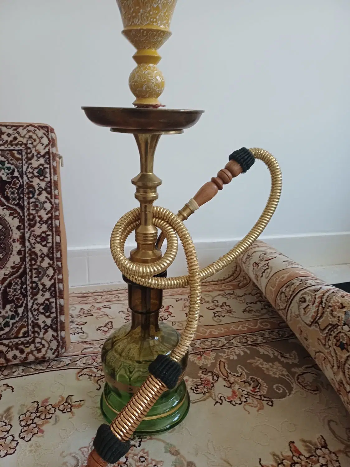 قلیان|کوهنوردی و کمپینگ|کبودرآهنگ, |دیوار