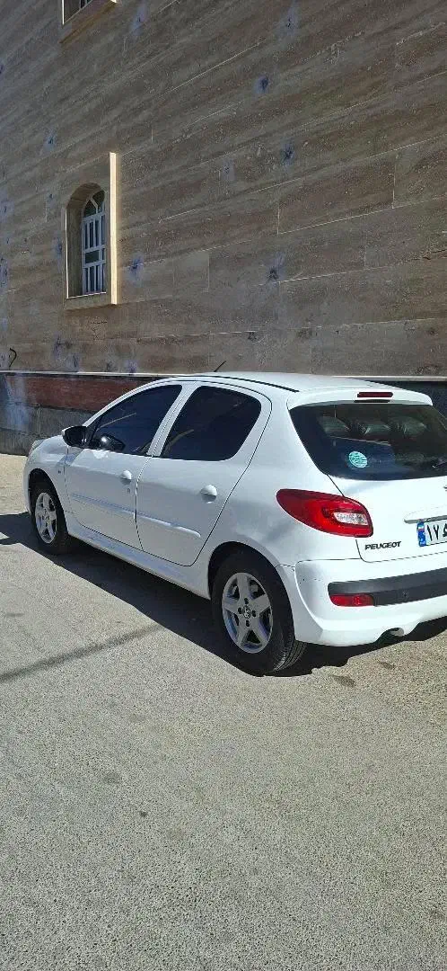 207سقف فلز|خودرو سواری و وانت|شیراز, شهرک ترکان|دیوار