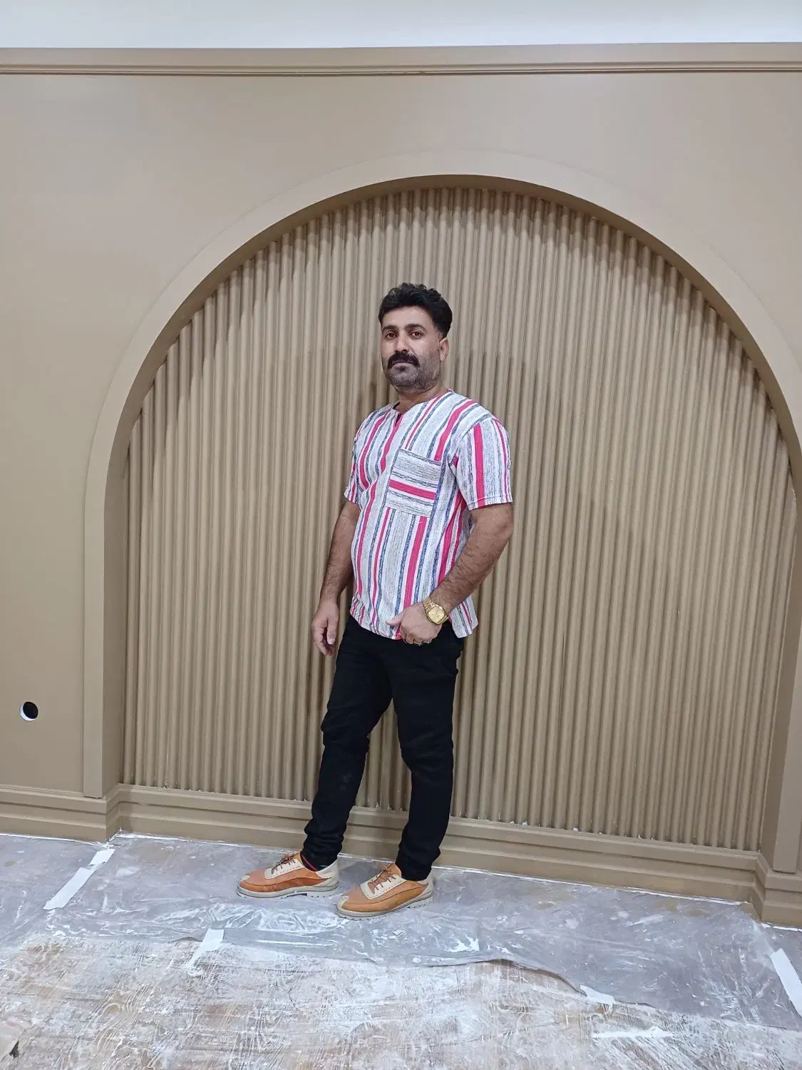 نقاشی. میکروسمنت. ورق طلا|خدمات پیشه و مهارت|بندر ماهشهر, |دیوار