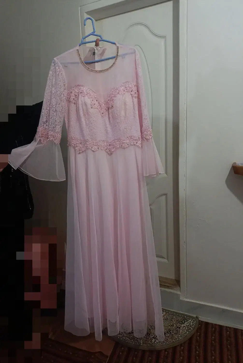 لباس مجلسی زنانه|لباس|بومهن, |دیوار