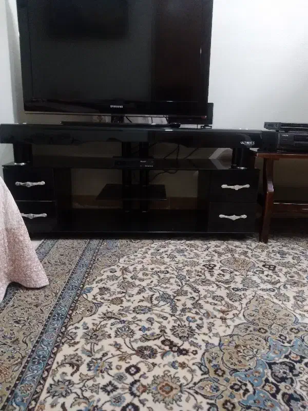 صوت تصوری|تلویزیون و پروژکتور|شاهینشهر, شهرک میلاد|دیوار