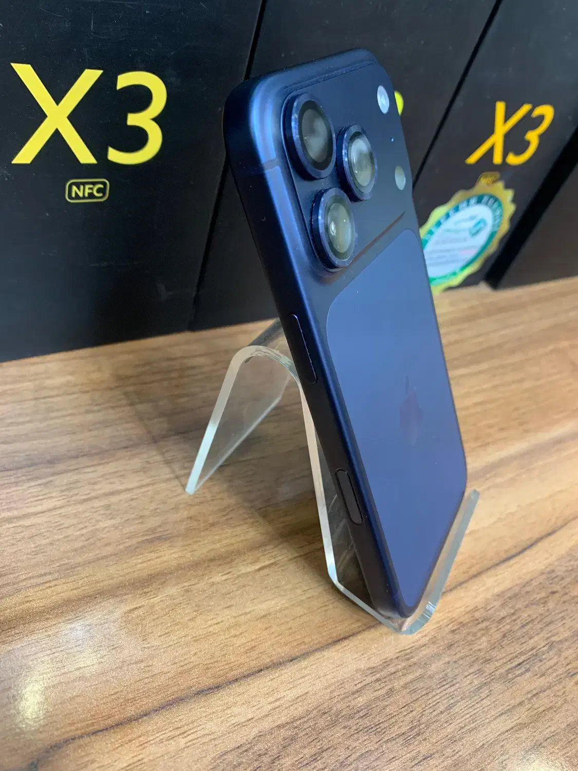 17 پرو در حد|موبایل|کرمان, |دیوار