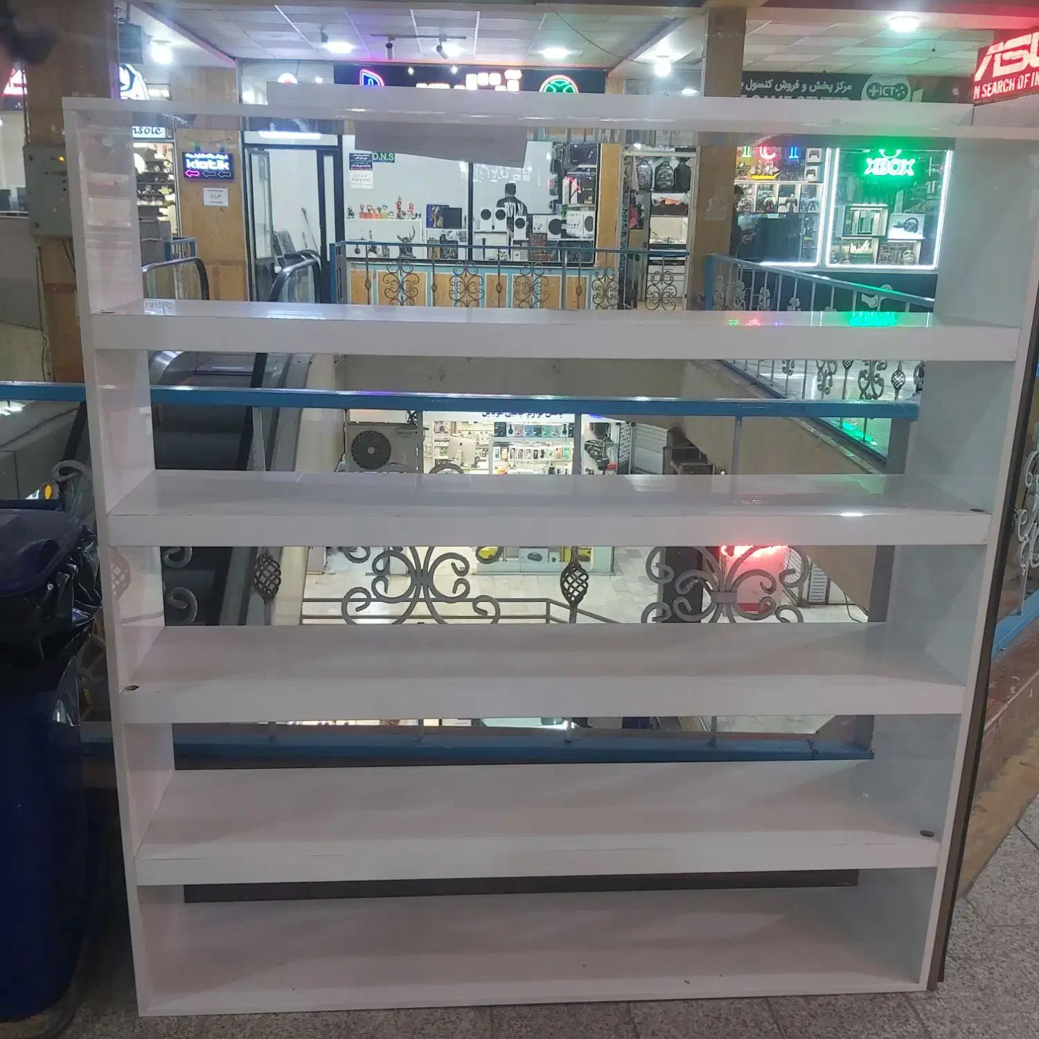 ویترین مغازه|بوفه، ویترین، کنسول|اردبیل, |دیوار
