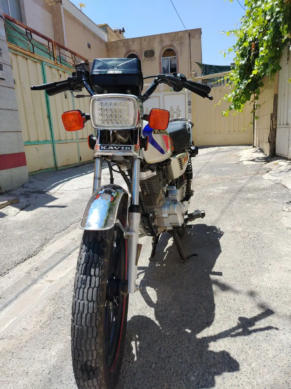 200 معاوضه با تریل یا هندا|موتورسیکلت|نجفآباد, امام خمینی|دیوار