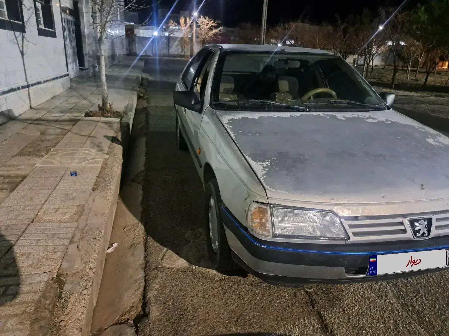 پژو ۴۰۵|خودرو سواری و وانت|تربت‌حیدریه, شهرک ولیعصر|دیوار