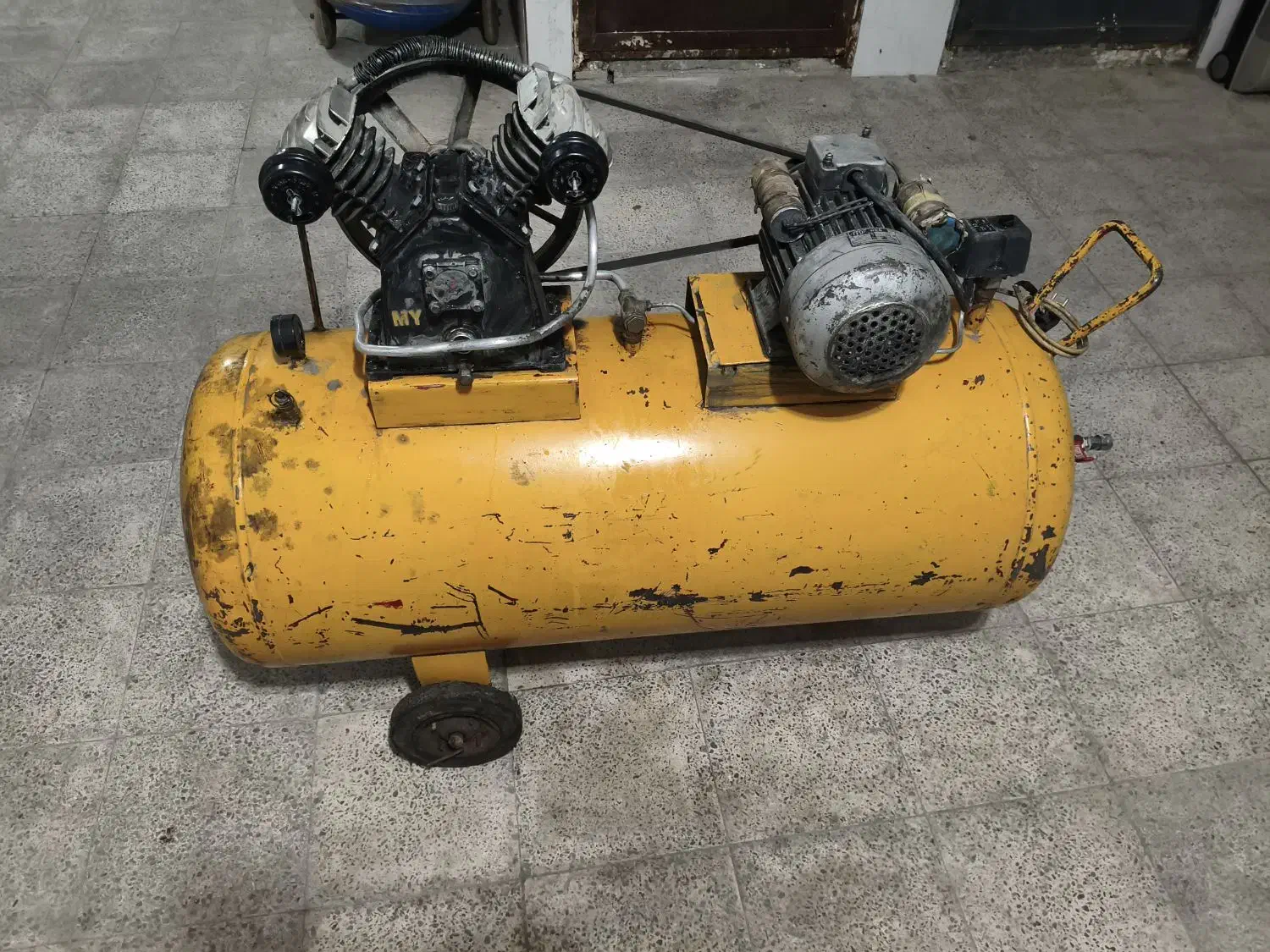 کمپرسور پمپ باد ترکمتر اچار درجه  سنگ فرز بوش اصلی|ابزارآلات|زنجان, |دیوار