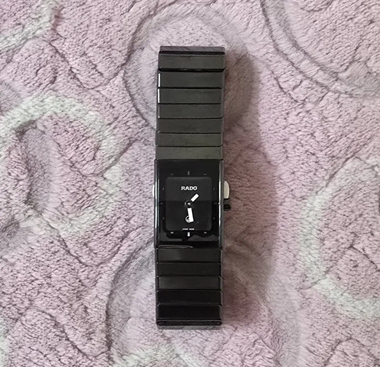 ساعت مچی رادو|ساعت|قم, چهل درخت|دیوار