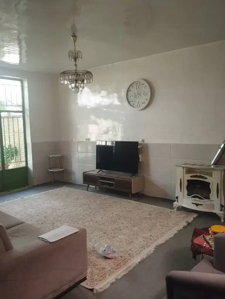 خانه تیرآهن بازسازی دهدق لب آسفالت|فروش خانه و ویلا|آباده, |دیوار