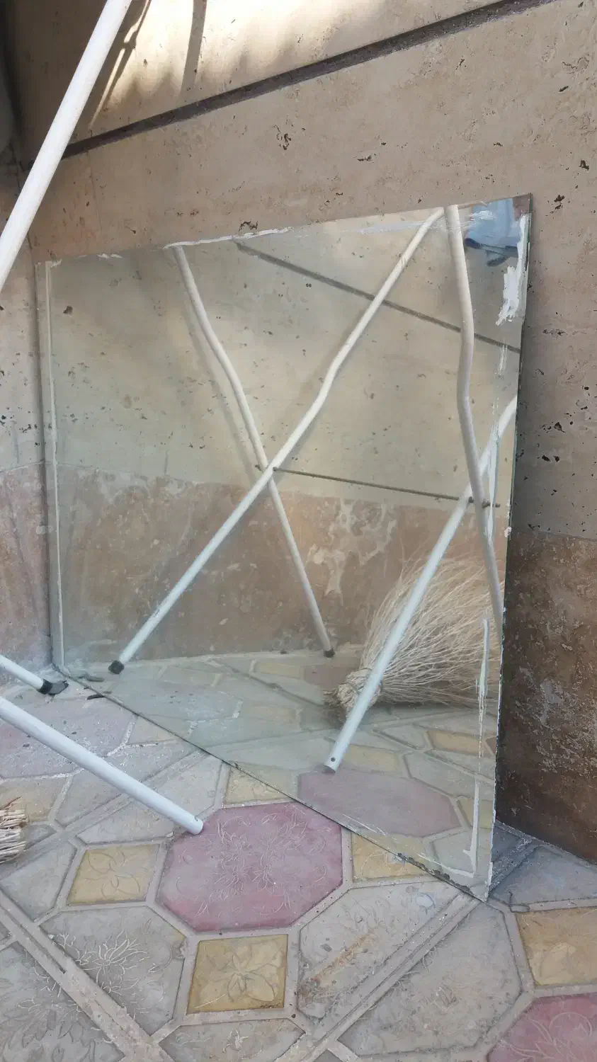 اینه|آینه|مراغه, |دیوار