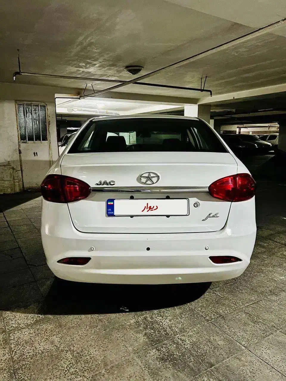 جک j4 اتومات بدون رنگ سفید 1402|خودرو سواری و وانت|اسلامشهر, شهرک واوان|دیوار