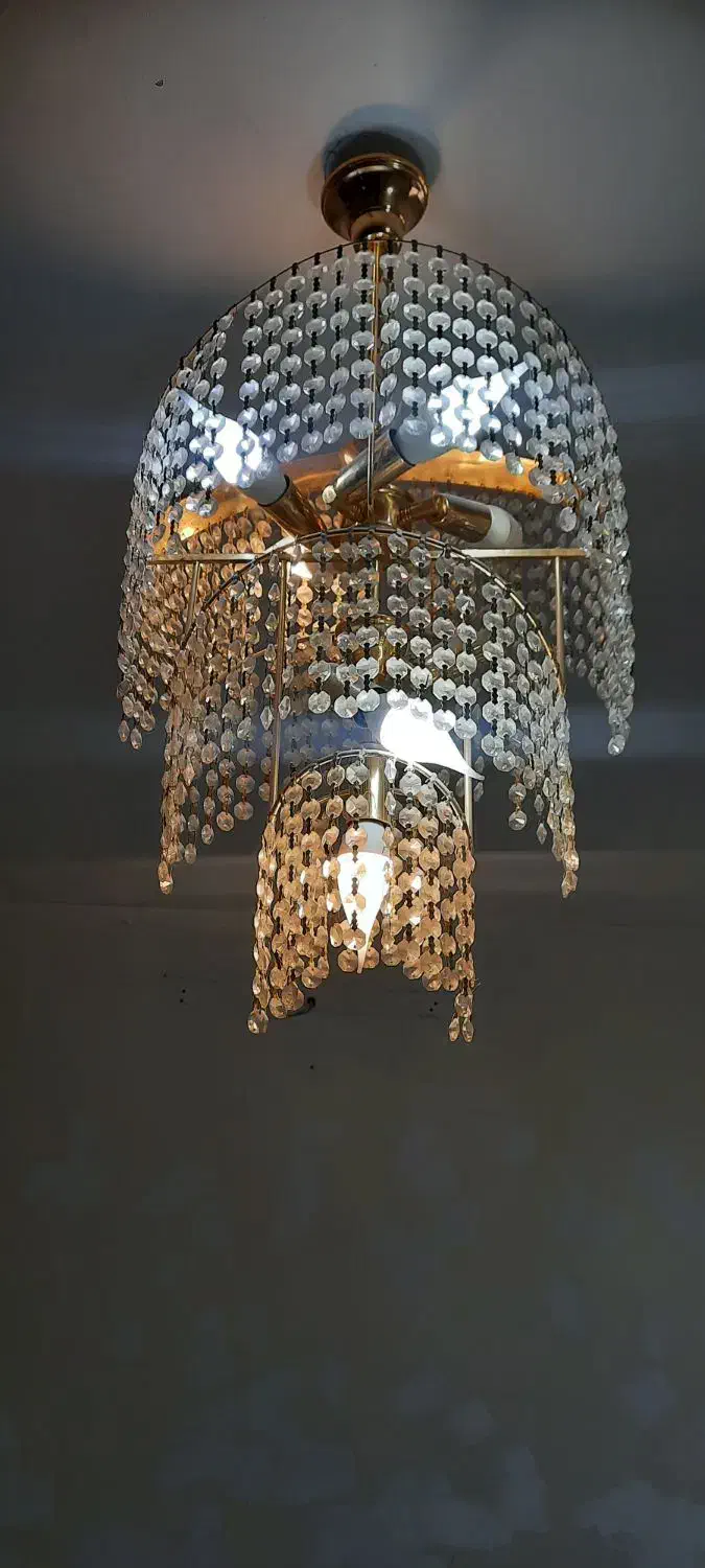 لوستر کریستال|لوستر و چراغ آویز|گلبهار, شهر جدید گلبهار|دیوار