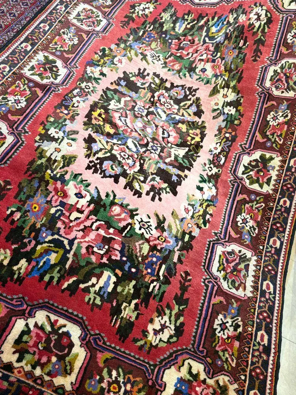 قالیچه پرده ای گلپتو ‌بختیار،حراج فرش خیام|فرش|کرج, کوی امامیه|دیوار