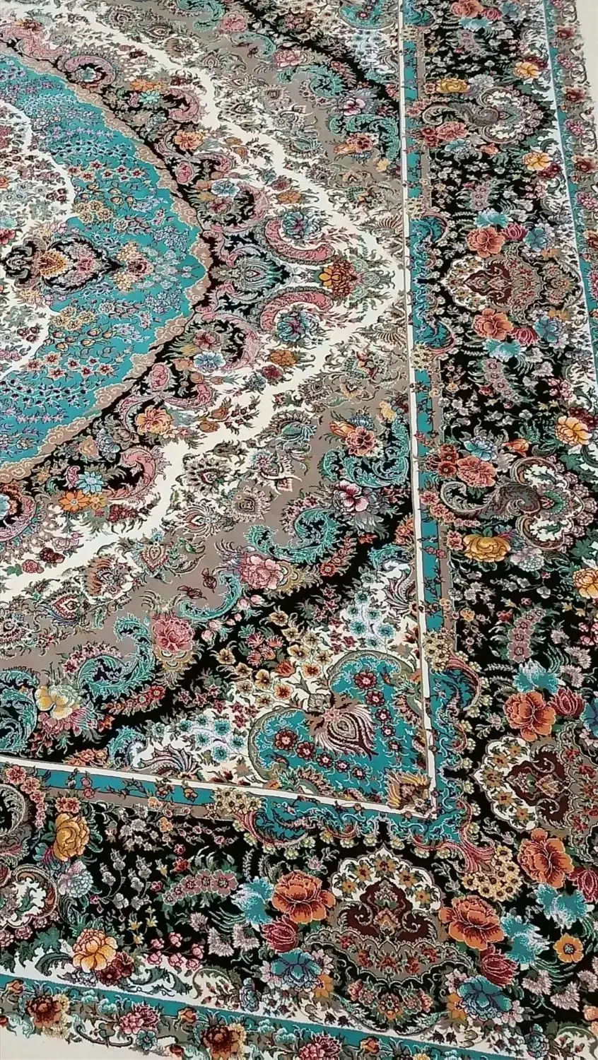 دو عددفرش 9متری 1200شانه تراکم 3600 نونو داخل کاور|فرش|مهاباد (آذربایجان غربی), |دیوار