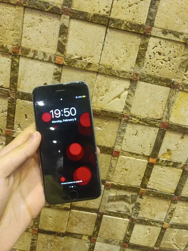 آیفون 6s 16|موبایل|لاهیجان, شیشه گران|دیوار