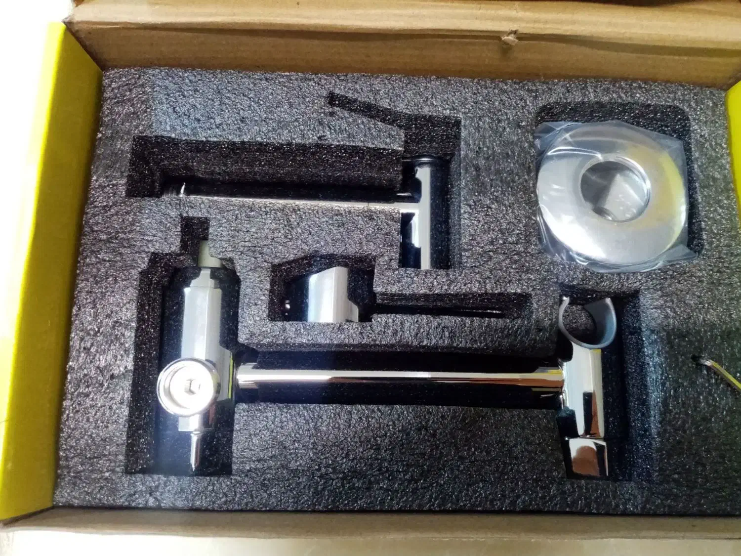 وارد کننده شیرآلات ساختمانی|لوازم سرویس بهداشتی|چهاردانگه (تهران), |دیوار