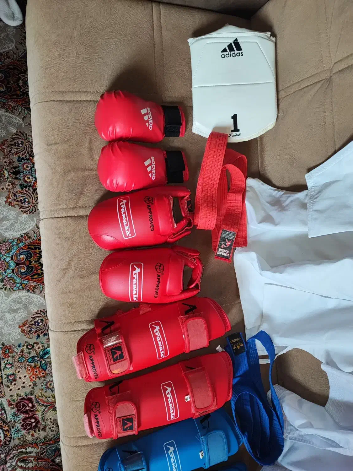 تمامی لوازم کاراته در حد نو|تجهیزات ورزشی|بندر انزلی, انصار الحسین|دیوار