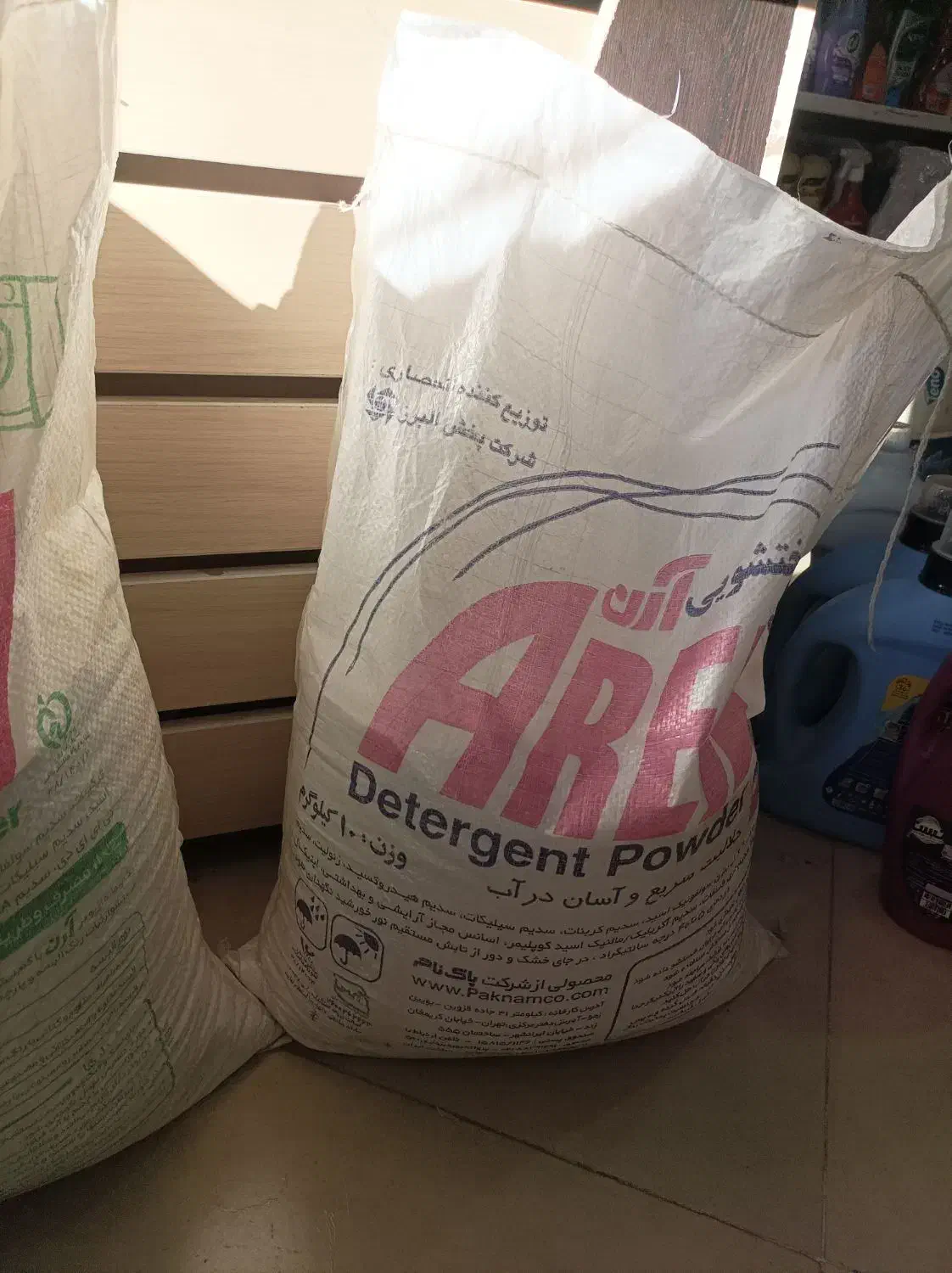 مایع ظرفشویی و دستشویی 20لیتر پودر 10 کیلو|مواد شوینده و دستمال کاغذی|کرمان, |دیوار