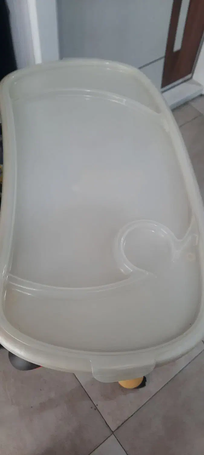 صندلی غذاخوری کودک برند Chicco وتوالت فرنگی کودک|تخت و صندلی بچه|کرج, خرمدشت|دیوار