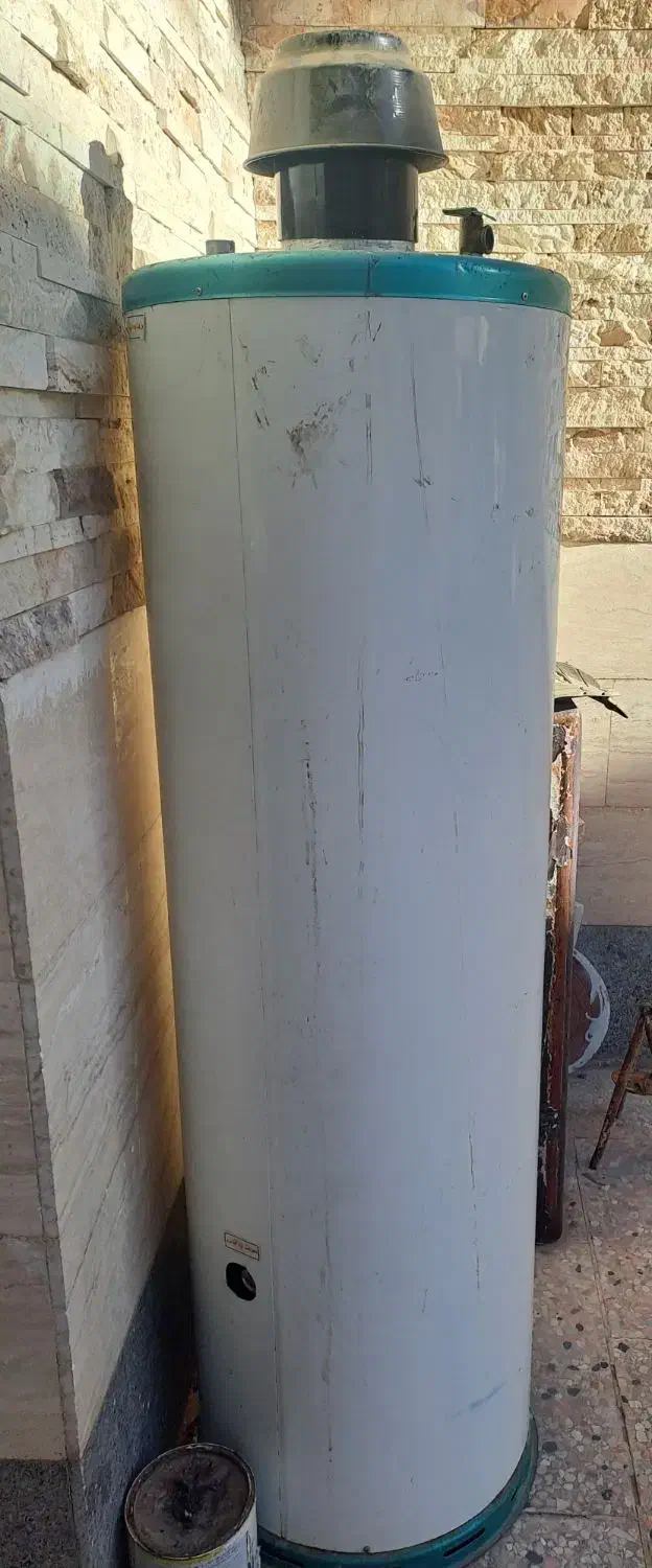 فروش آبگرمکن ۲۰۰لیتری|آبگرمکن، پکیج، شوفاژ|نیشابور, شهرک فرهنگیان|دیوار