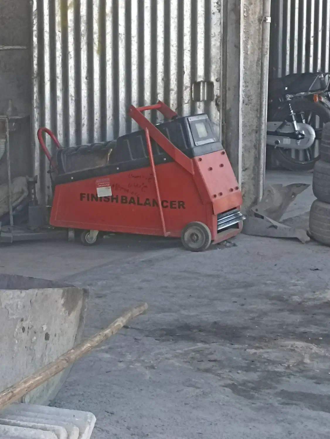 بالانس روکار تضمینی|خدمات موتور و ماشین|لردگان, |دیوار