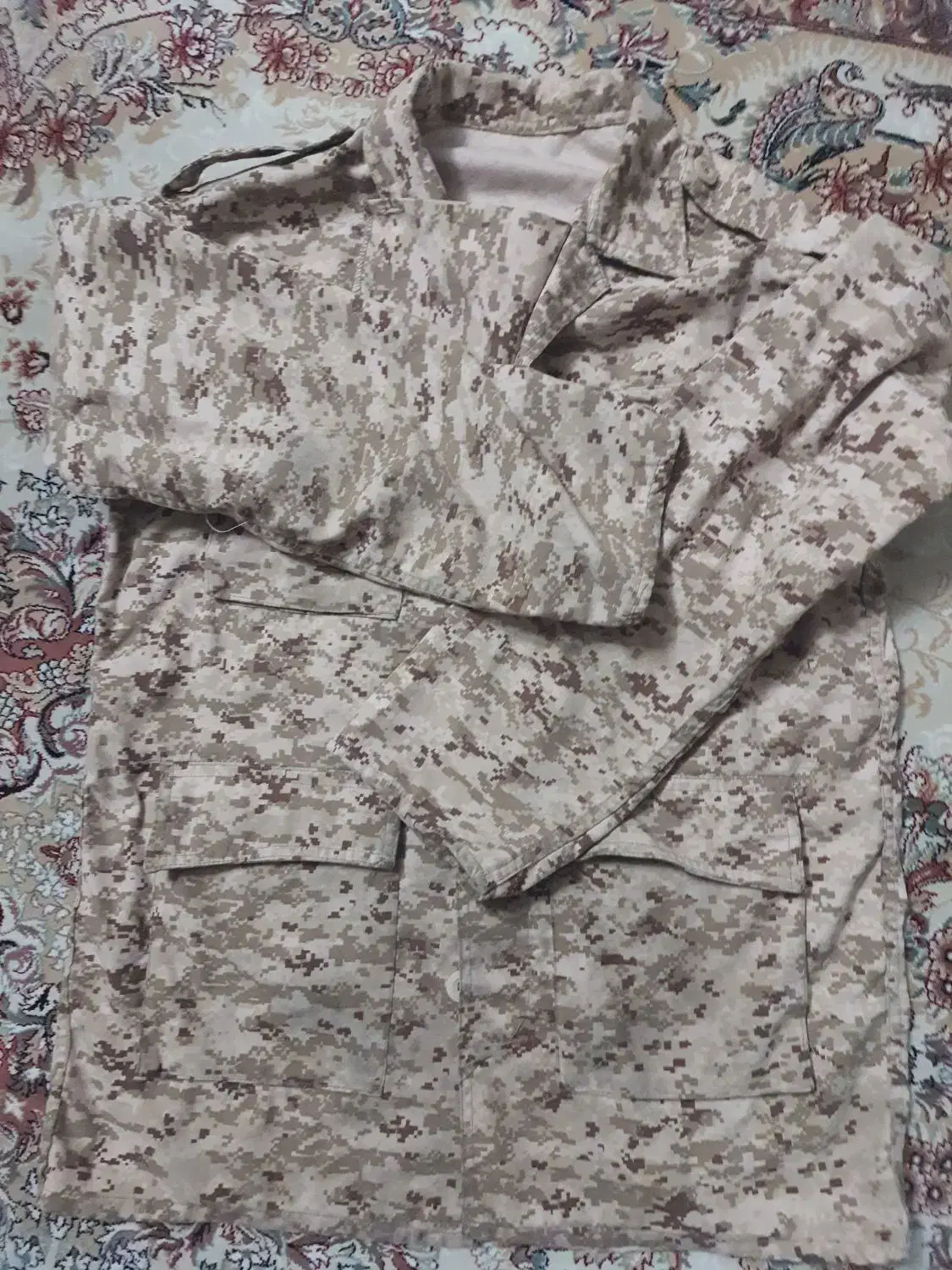 لباس سربازی|لباس|قم, علی آباد سعدگان|دیوار