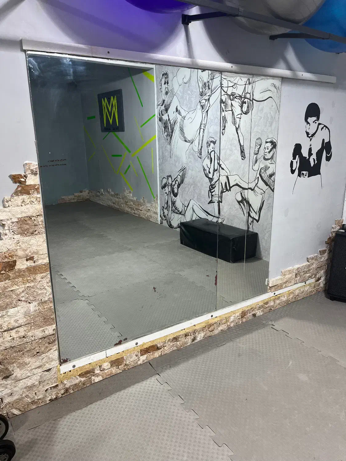 آیینه قدی بزرگ|آینه|آبادان, |دیوار