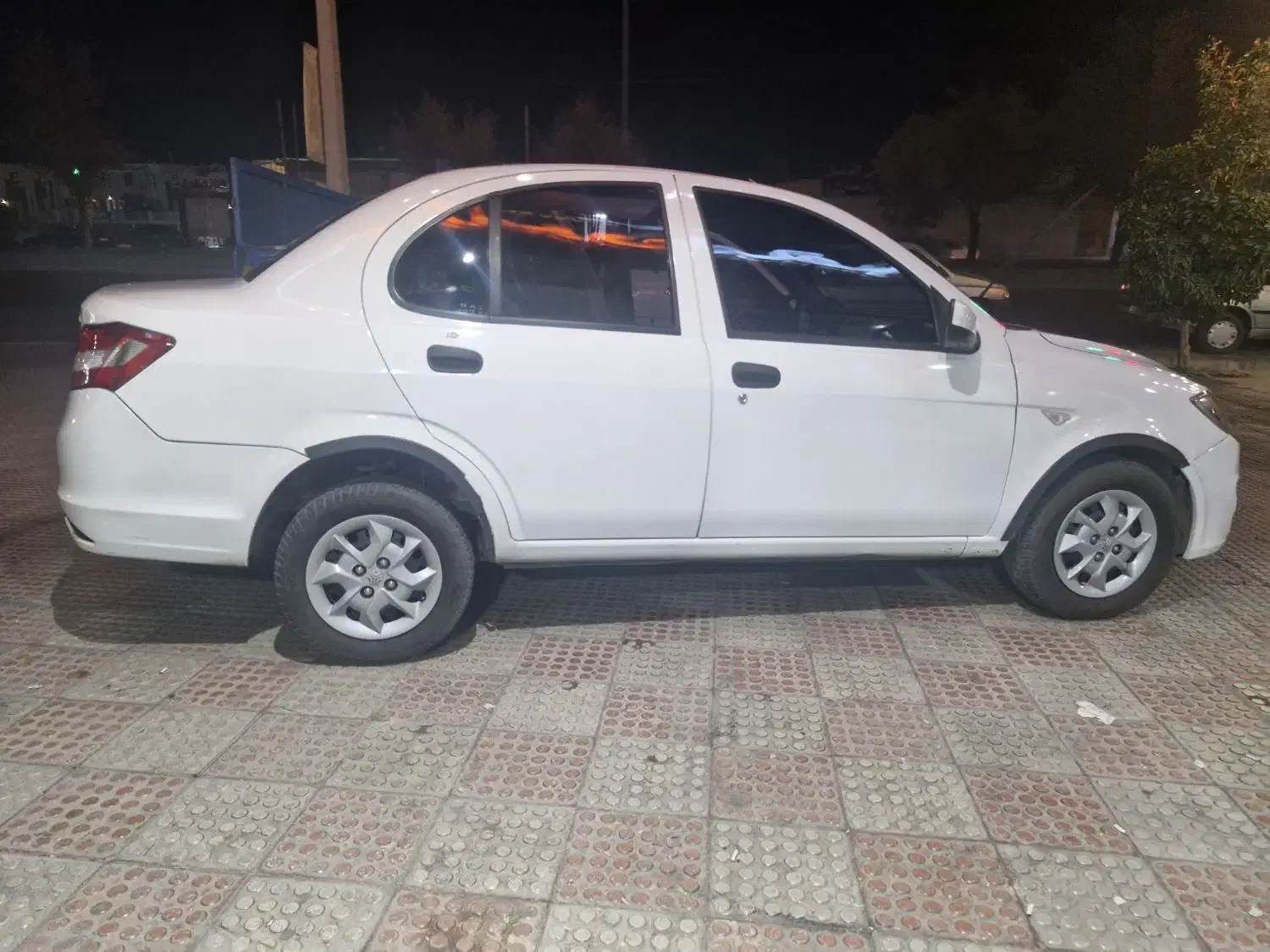 ساینا تمام فابریک|خودرو سواری و وانت|مرودشت, دولت آباد|دیوار