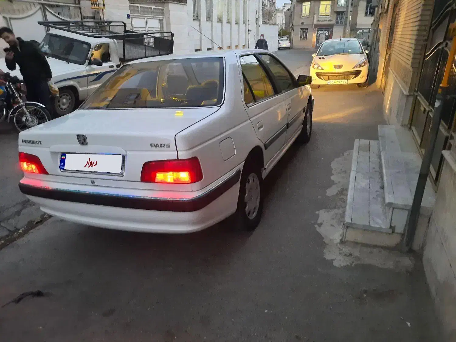 پارس۱۴۰۰|خودرو سواری و وانت|اراک, |دیوار